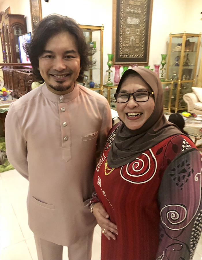 DatoAzlin-Selebriti-AnuarZain-SembangLegal